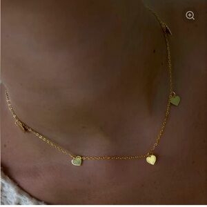 EVERYJewels Dangling Heart Charm Necklace 14k gold plated .Brand New $108 Retail